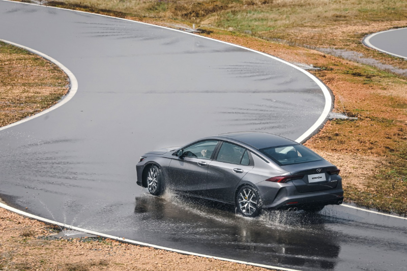 سيارة GAC امباو 2024: قائمة المواصفات الكاملة للسيدان الرياضي عند الجميح مواصفات جي ايه سي امباو 2024