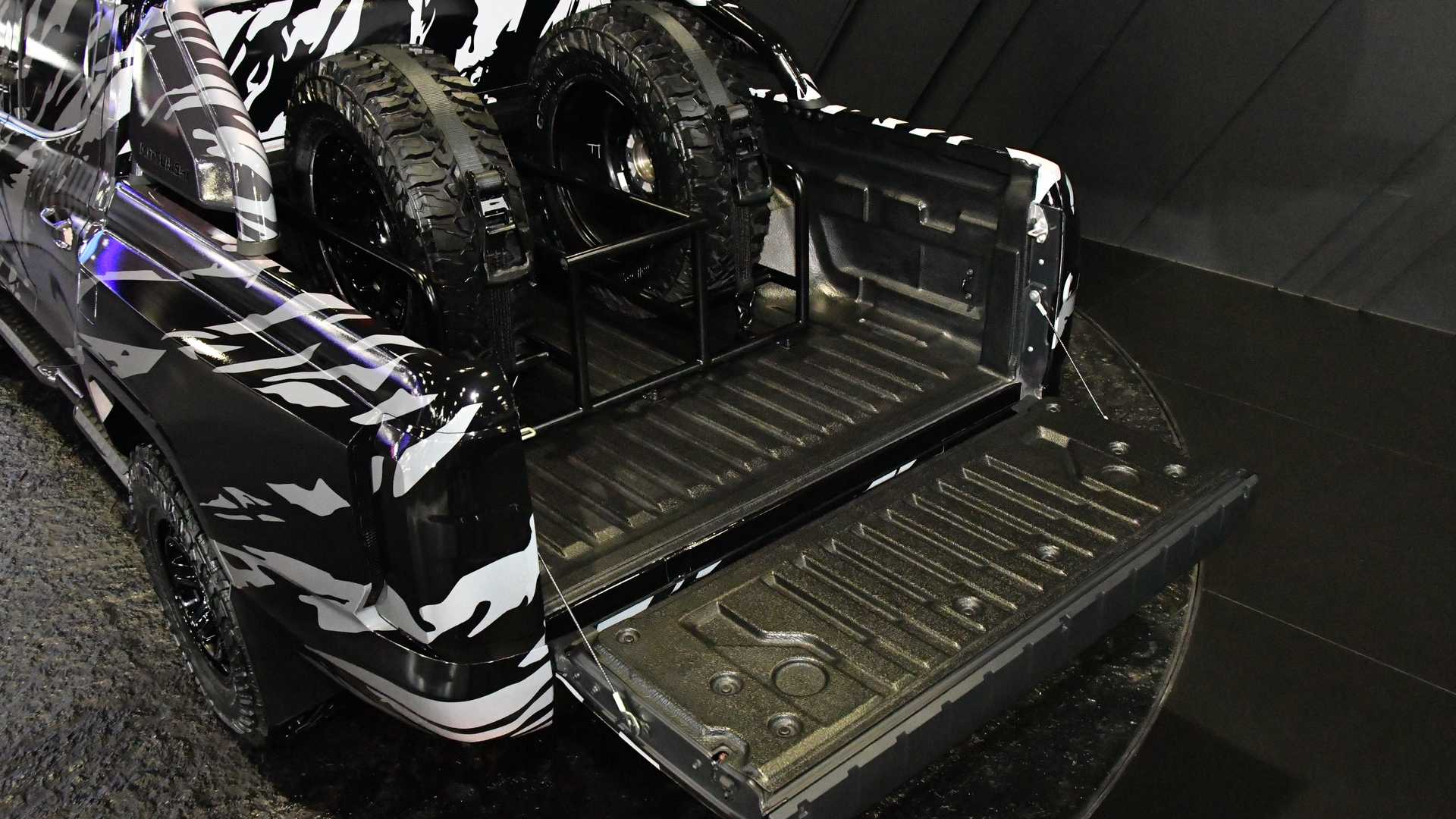 ميتسوبيشي L200 الجديدة كلياً تظهر بدون الأغطية التمويهية في صور توقعية ميتسوبيشي L200 الجديدة كلياً تظهر بدون الأغطية التمويهية في صور توقعية 6