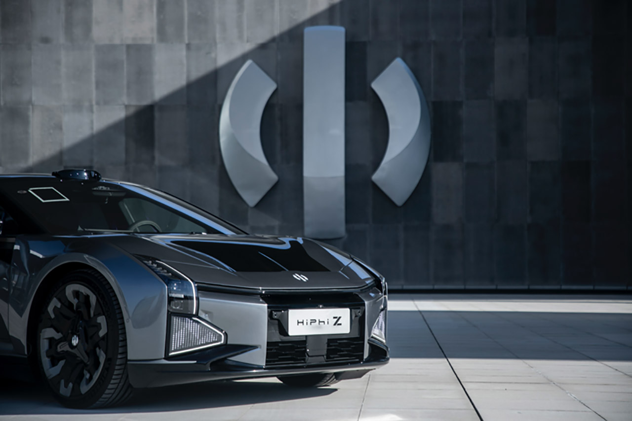 هايفي Z هي سوبركار صينية جديدة بتصميم فريد وقوة تتجاوز 662 حصان هايفي Z الكهربائية