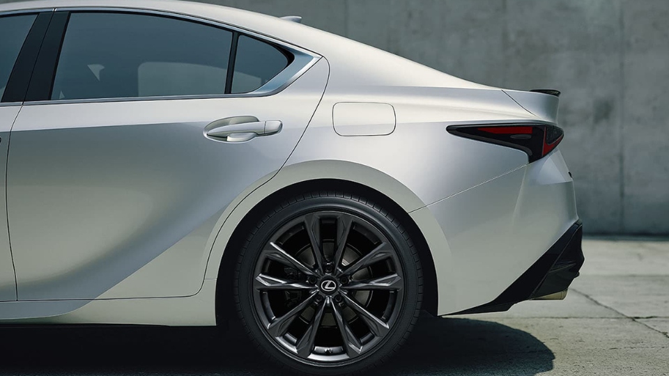 لكزس IS 350 2023: تعرف على أقوى لكزس ارنوب وسبب التسمية لكزس IS 350 2023: تعرف على أقوى لكزس ارنوب وسبب التسمية 3