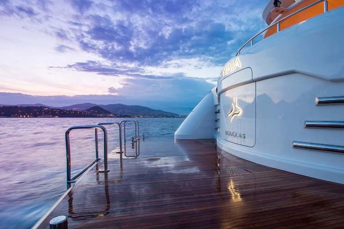 تعرف على أكبر يخت إسباني في العالم والمملوك لعائلة سعودية "يخت نايا" تعرف على أكبر يخت إسباني في العالم والمملوك لعائلة سعودية "يخت نايا" 2