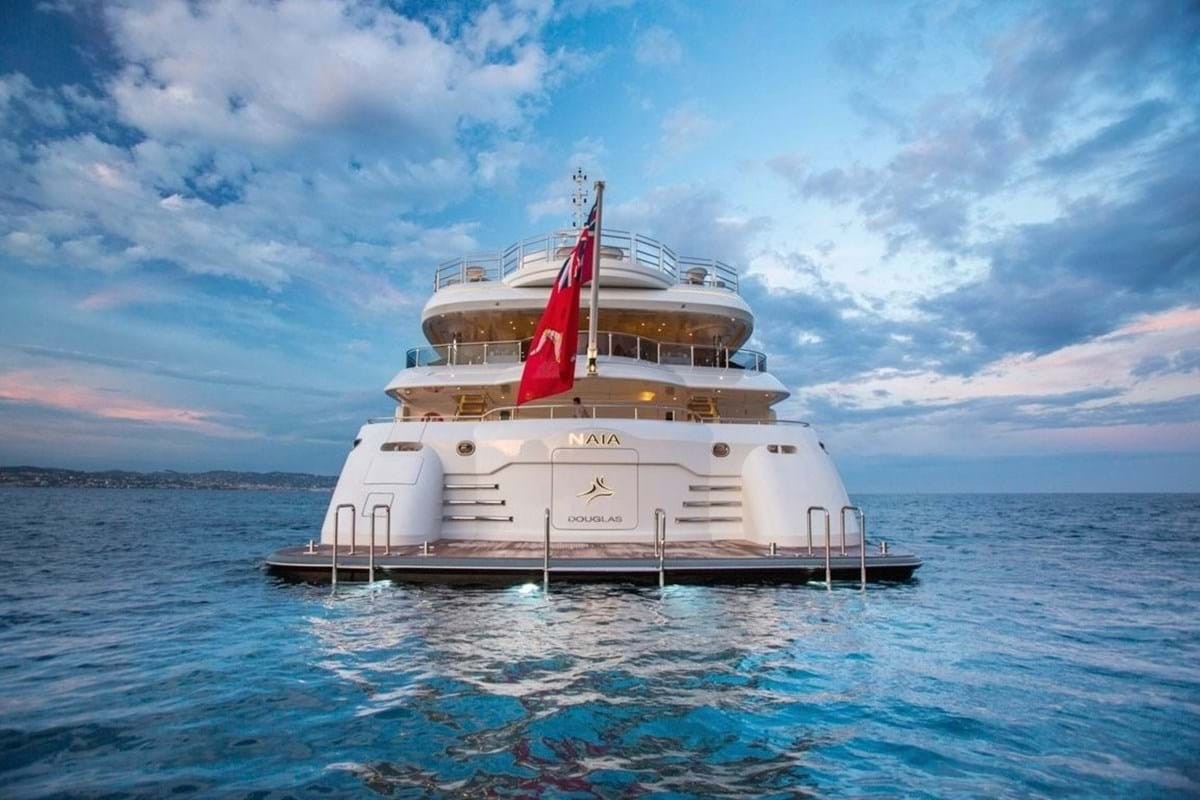 تعرف على أكبر يخت إسباني في العالم والمملوك لعائلة سعودية "يخت نايا" يخت نايا