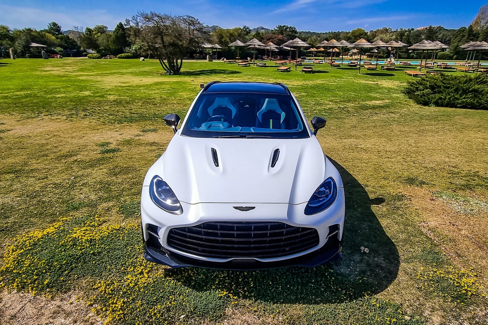 ما هي أسرع سيارة دفع رباعي في العالم لعام 2023؟ ما هي أسرع سيارة دفع رباعي في العالم لعام 2023؟ 16