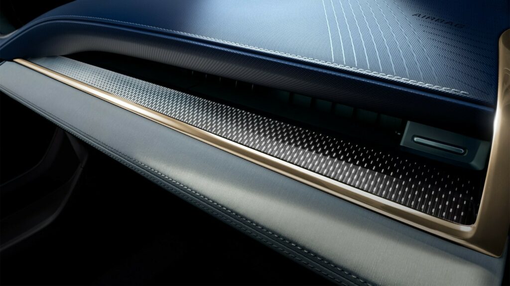 بويك الأمريكية تكشف الستار عن سيارة الكترا E5 الجديدة بتصميم رياضي وشاشة داخلية 30 إنش بويك الكترا E5