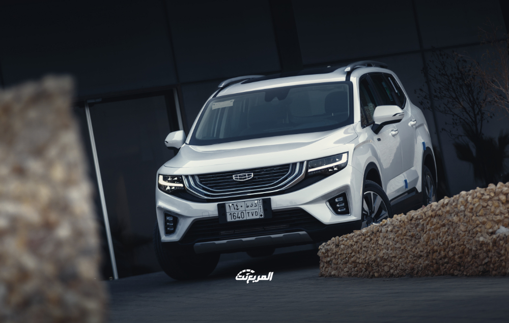 مقارنة أداء سيارات جيلي 2023 في فئة الـSUV جلي سيارات اوكافانجو من الامام