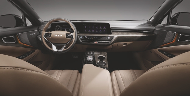 كيا K8 2023 من جانبها الفخم.. تفاصيل التصميم الخارجي والداخلية المليئة بالتكنولوجيا كيا K8 2023 من جانبها الفخم.. تفاصيل التصميم الخارجي والداخلية المليئة بالتكنولوجيا 3