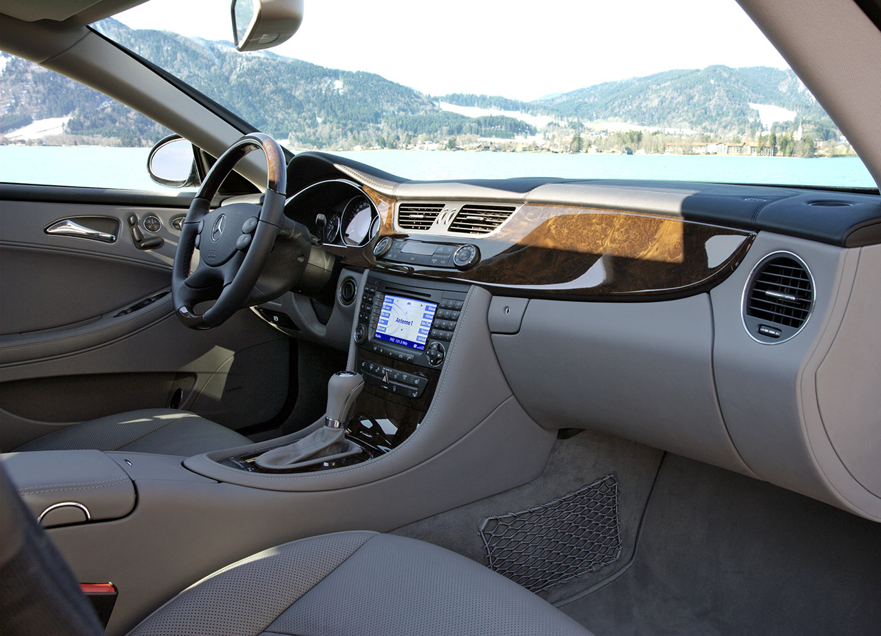 لماذا كان الجيل الأول من مرسيدس بنز CLS أيقونياً ورائداً في فئته؟ مرسيدس بنز CLS 350