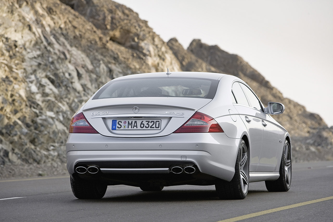 لماذا كان الجيل الأول من مرسيدس بنز CLS أيقونياً ورائداً في فئته؟ مرسيدس بنز CLS C63 AMG