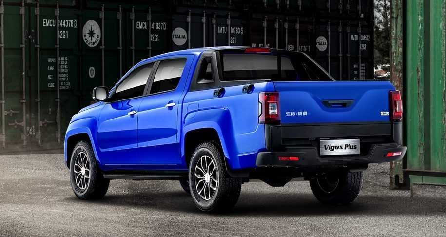 جاي ام سي فيقاس بلس 2023: أهم ما يُميّز البيك اب الصيني ذات الغمارتين جاي ام سي فيقاس بلس 2023: أهم ما يُميّز البيك اب الصيني ذات الغمارتين 4