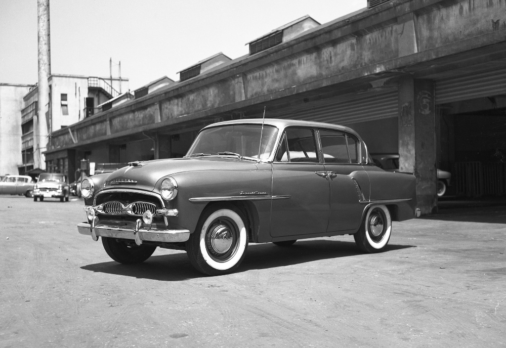 تاريخ تويوتا كراون بالأرقام.. قوة تويوتا كراون 1955 إلى كراون 2023 تاريخ تويوتا كراون بالأرقام.. قوة تويوتا كراون 1955 إلى كراون 2023 2