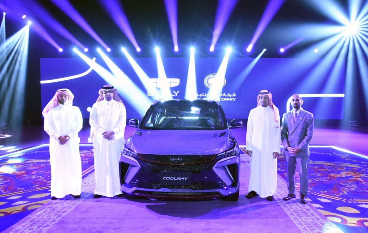 ليلة إستثنائية تعيشها مدينة جدة بإستعراض فريد لسيارة “جيلي كولراي” 2024