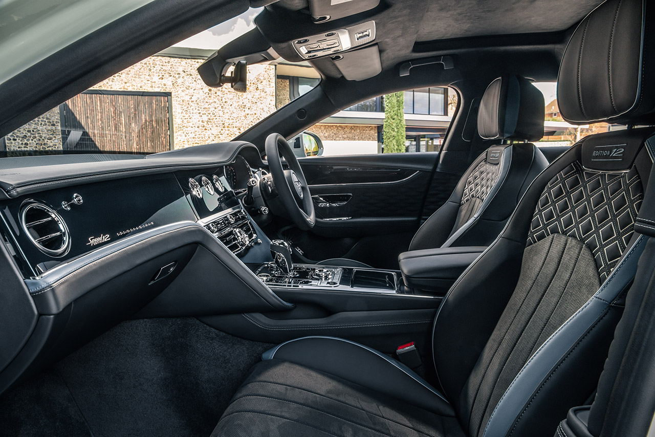 بنتلي تكشف عن إصدار سبيد 12 المحدود لتوديع محرك W12 الأيقوني بنتلي تكشف عن إصدار سبيد 12 المحدود لتوديع محرك W12 الأيقوني 2