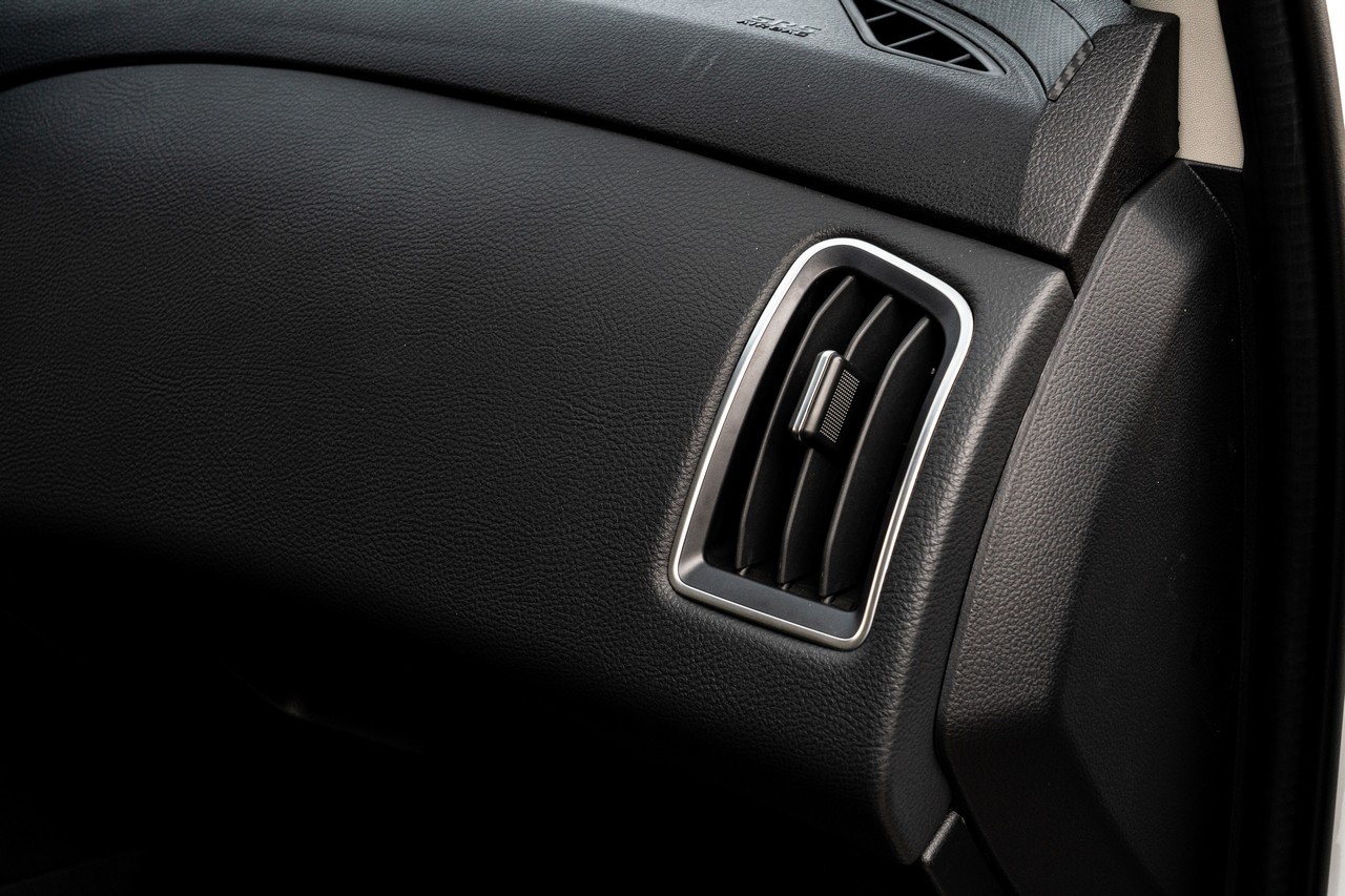 جاي ام سي فيقاس بلس 2023: مزايا التصميم الجمالية والعملية جاي ام سي فيقاس بلس 2023: مزايا التصميم الجمالية والعملية 7