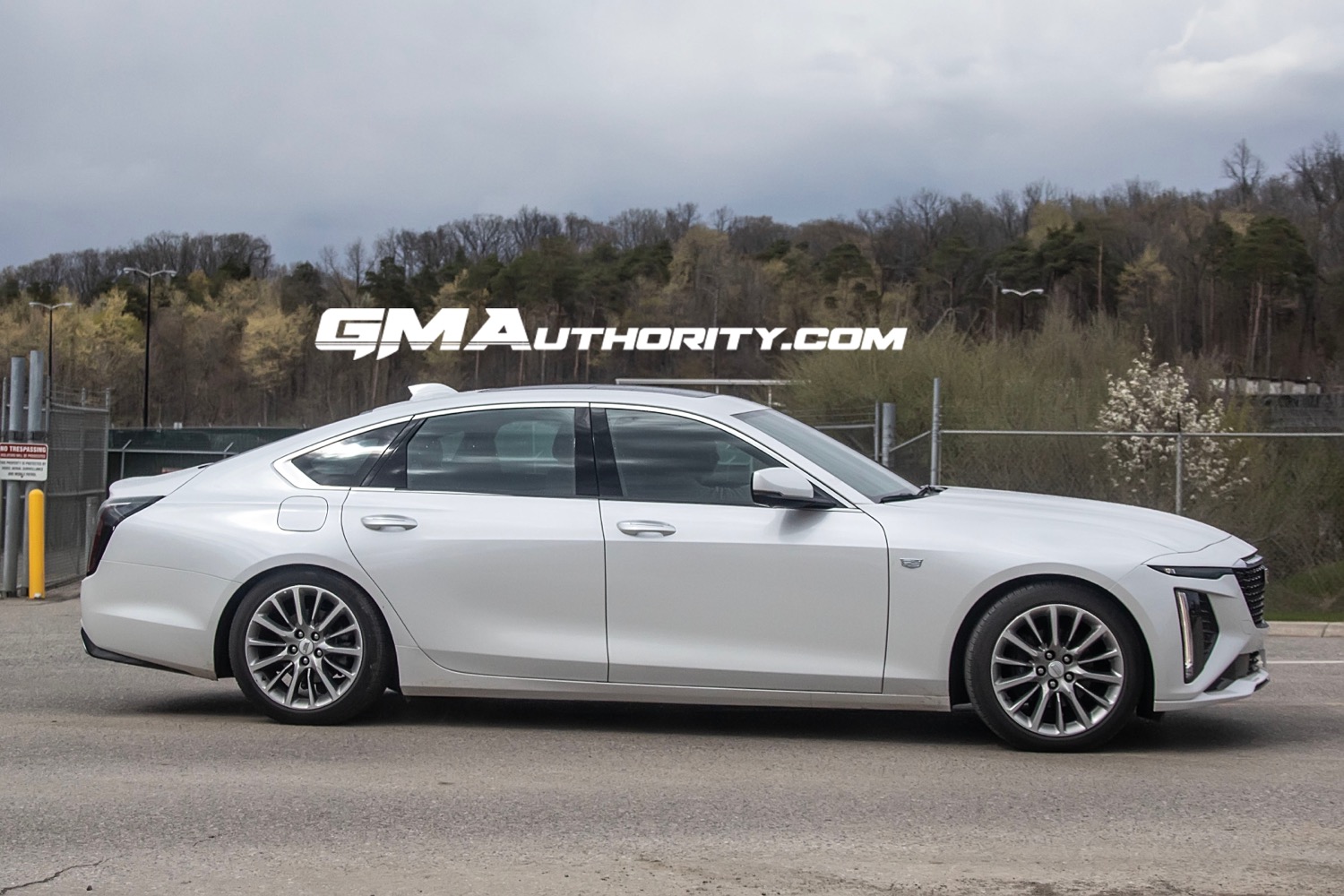 كاديلاك CT6 الجيل الثاني يظهر بدون تمويهات أثناء اختباره في الولايات المتحدة كاديلاك CT6 الجيل الثاني يظهر بدون تمويهات أثناء اختباره في الولايات المتحدة 2