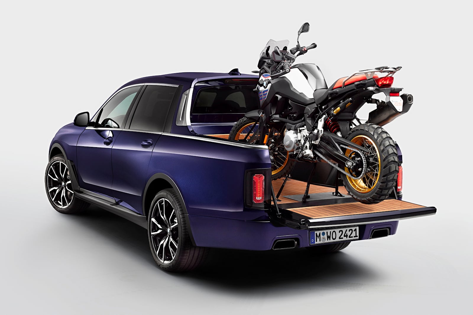 بي ام دبليو مهتمة بتطوير شاحنة بيك أب فاخرة جديدة 3