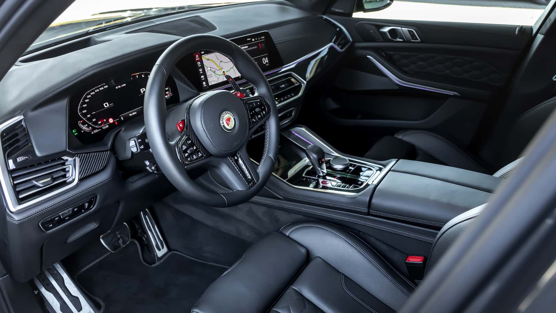 بي ام دبليو X5 M تحصل على حزمة تعديلات بقوة 730 حصان من مانهارت الألمانية بي ام دبليو X5 M المعدلة من مانهارت