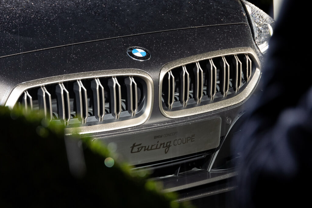 بي ام دبليو تورينج كوبيه الاختبارية تنكشف رسمياً بتصميم كلاسيكي جذاب بي ام دبليو تورينج كوبيه الاختبارية تنكشف رسمياً بتصميم كلاسيكي جذاب 3