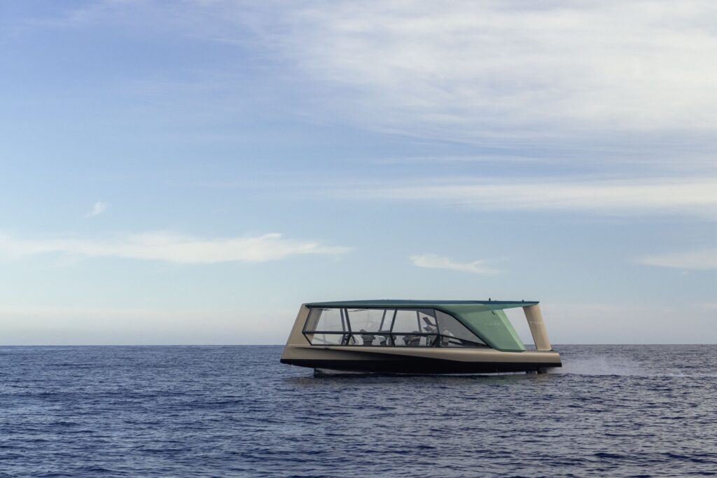 بي ام دبليو تكشف عن قارب ذا أيكون الكهربائي بأحدث التجهيزات الفاخرة المستوحاة من سيارات العلامة بي ام دبليو تكشف عن قارب ذا أيكون الكهربائي بأحدث التجهيزات الفاخرة المستوحاة من سيارات العلامة 30