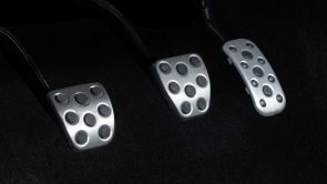 تويوتا تشوق لتاكوما 2024 الجديدة بناقل حركة يدوي 6 سرعات تويوتا تشوق لتاكوما 2024 الجديدة بناقل حركة يدوي 6 سرعات 14