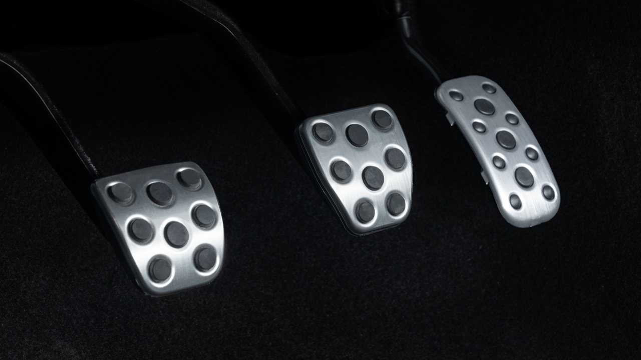 تويوتا تشوق لتاكوما 2024 الجديدة بناقل حركة يدوي 6 سرعات تويوتا تشوق لتاكوما 2024 الجديدة بناقل حركة يدوي 6 سرعات 7