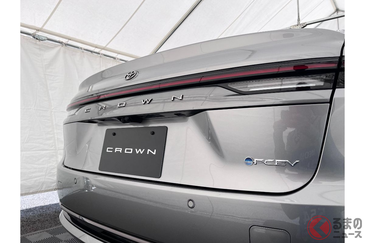 تويوتا كراون سيدان 2024 تظهر في اليابان استعداداً للكشف الرسمي تويوتا كراون سيدان 2024 تظهر في اليابان استعداداً للكشف الرسمي 6