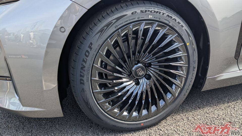 تويوتا كراون سيدان 2024 تظهر في اليابان استعداداً للكشف الرسمي تويوتا كراون سيدان 2024 تظهر في اليابان استعداداً للكشف الرسمي 3