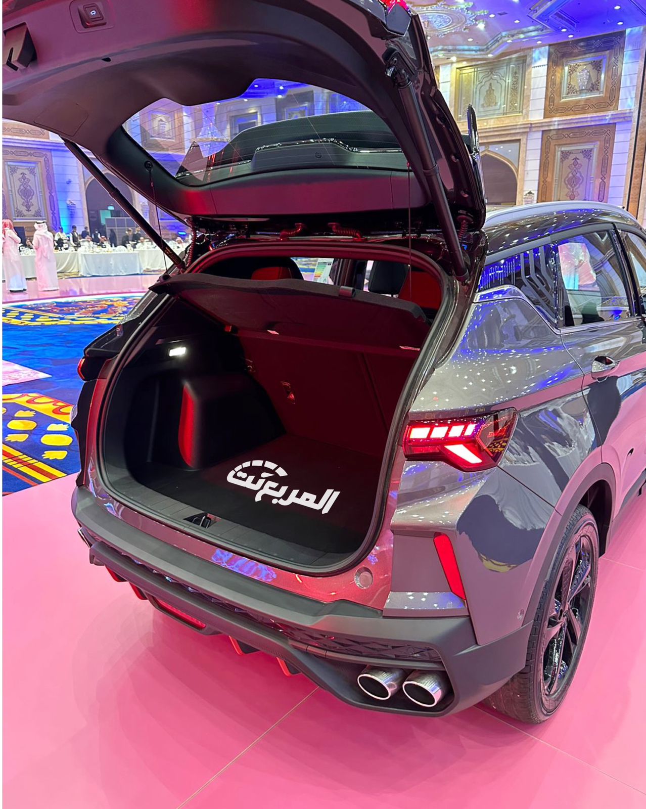 صور جيلي كولراي 2024 بجودة عالية من الداخل والخارج والألوان المتوفرة صور جيلي كولراي 2024 بجودة عالية من الداخل والخارج والألوان المتوفرة 9