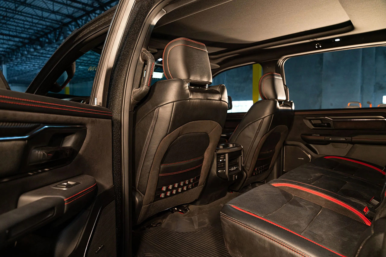 رام 1500 تحصل على حزمة تعديلات جامحة من أبوكاليبس الأمريكية بقوة 850 حصان رام 1500 أبوكاليبس سوبر تراك