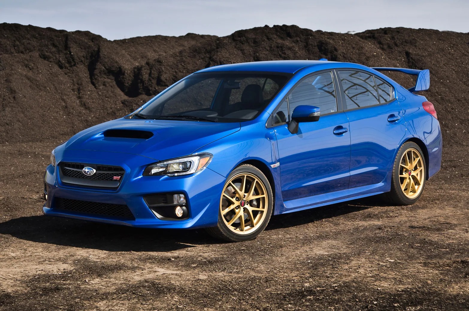 أفضل 7 سيارات للطرق العامة مستوحاة من سباقات الرالي "تعرف عليها" سوبارو WRX STI