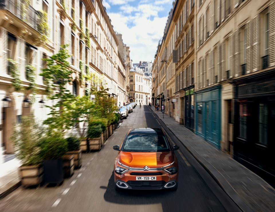 سيتروين-c4-2023المربع-نت-10