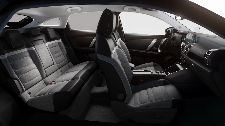 سيتروين-c4-2023المربع-نت-8