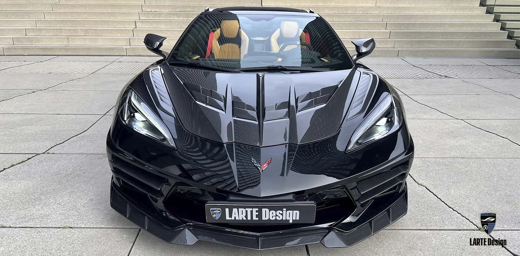 شيفروليه كورفيت C8 تحصل على حزمة تعديلات جمالية شرسة من ألياف الكاربون شيفروليه كورفيت C8 لارتي ديزاين