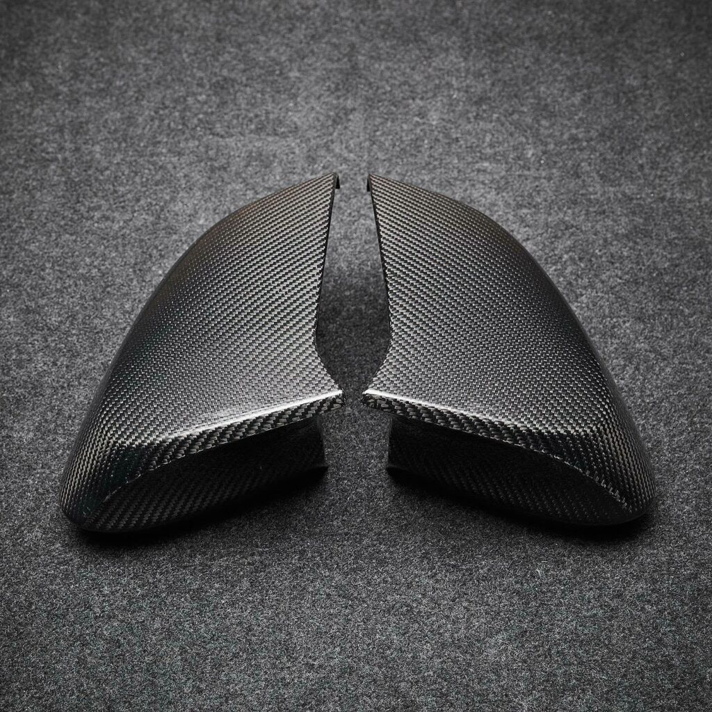 شيفروليه كورفيت C8 تحصل على حزمة تعديلات جمالية شرسة من ألياف الكاربون شيفروليه كورفيت C8 تحصل على حزمة تعديلات جمالية شرسة من ألياف الكاربون 1