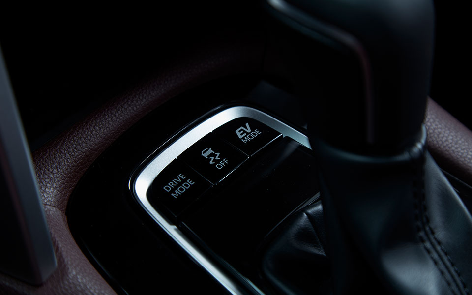 تويوتا كورولا كروس 2023: مواصفات كورولا كروس ستاندرد وترقيات الفئات تويوتا كورولا كروس 2023: مواصفات كورولا كروس ستاندرد وترقيات الفئات 5