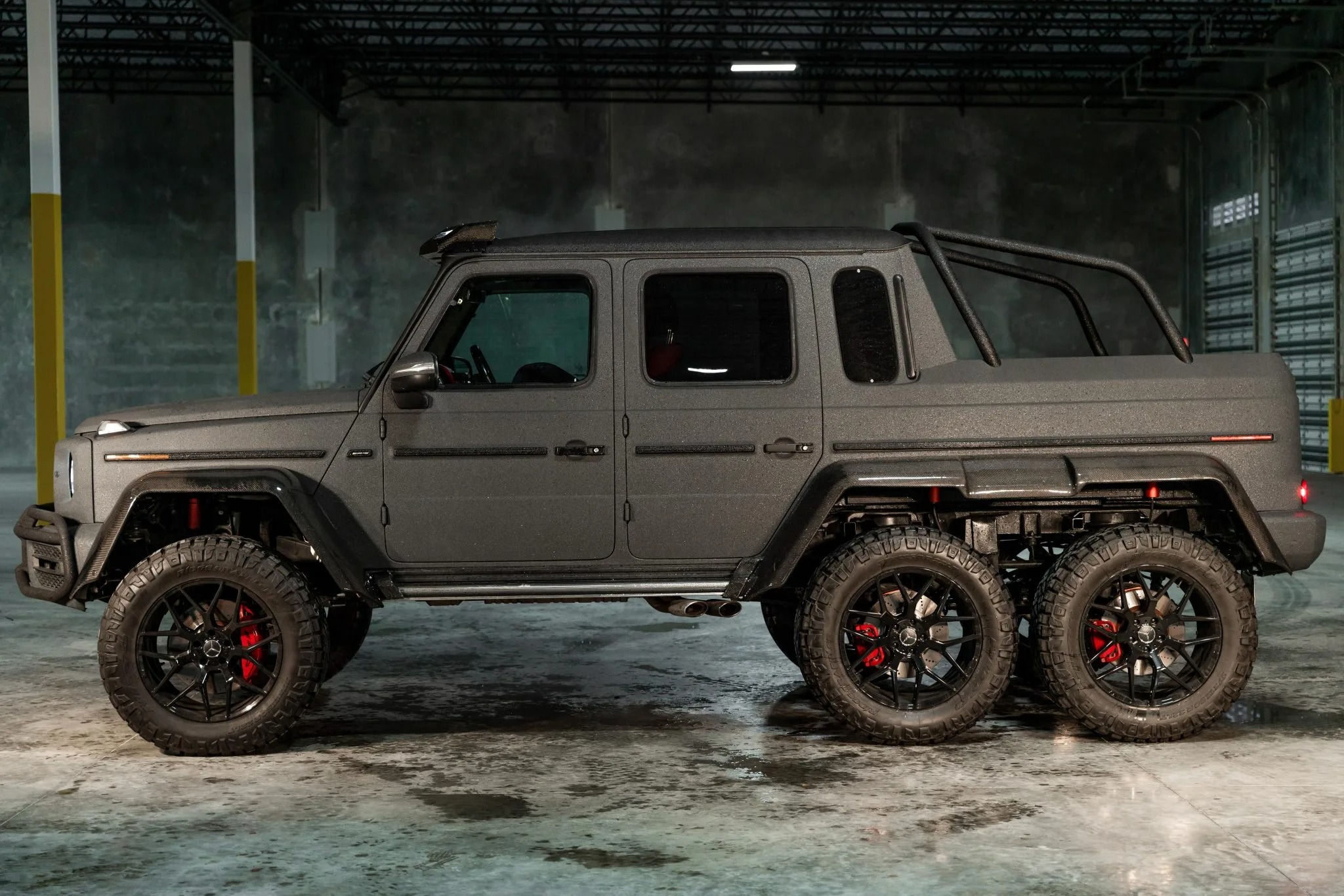 مرسيدس AMG G63 تحصل على إصدار معدل ملفت للنظر بدفع سداسي العجلات مرسيدس AMG G63 6X6