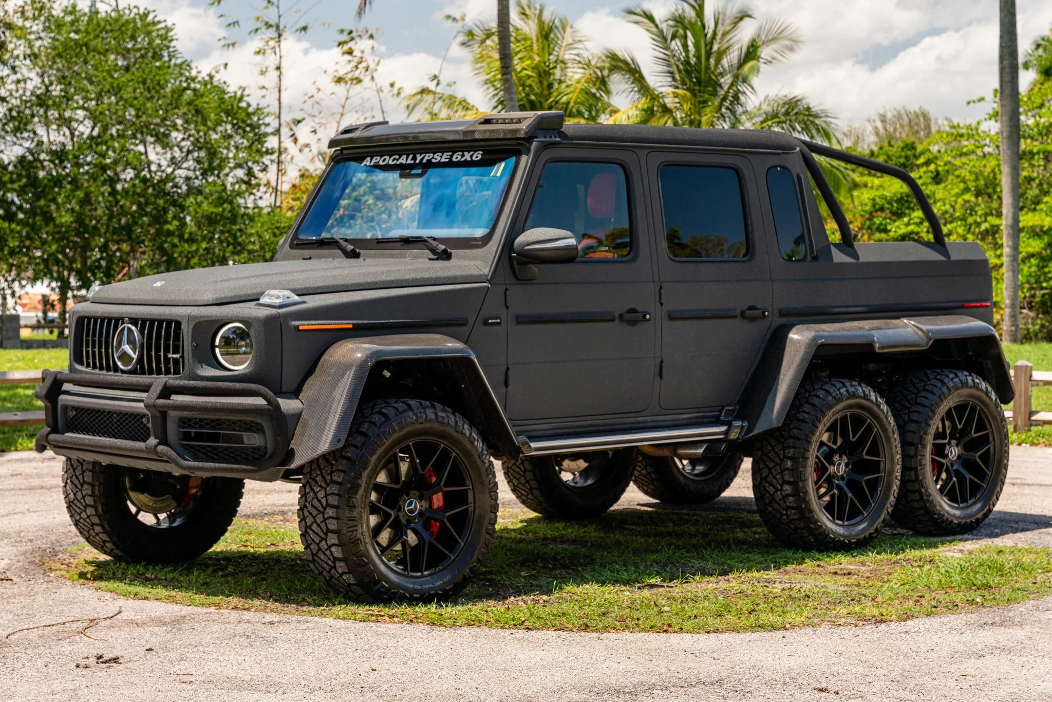 مرسيدس AMG G63 تحصل على إصدار معدل ملفت للنظر بدفع سداسي العجلات مرسيدس AMG G63 تحصل على إصدار معدل ملفت للنظر بدفع سداسي العجلات 7