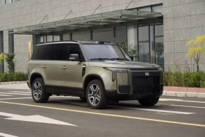 بايك الصينية تكشف عن SUV وعرة جديدة كلياً بتصميم مستوحى من ديفندر 8