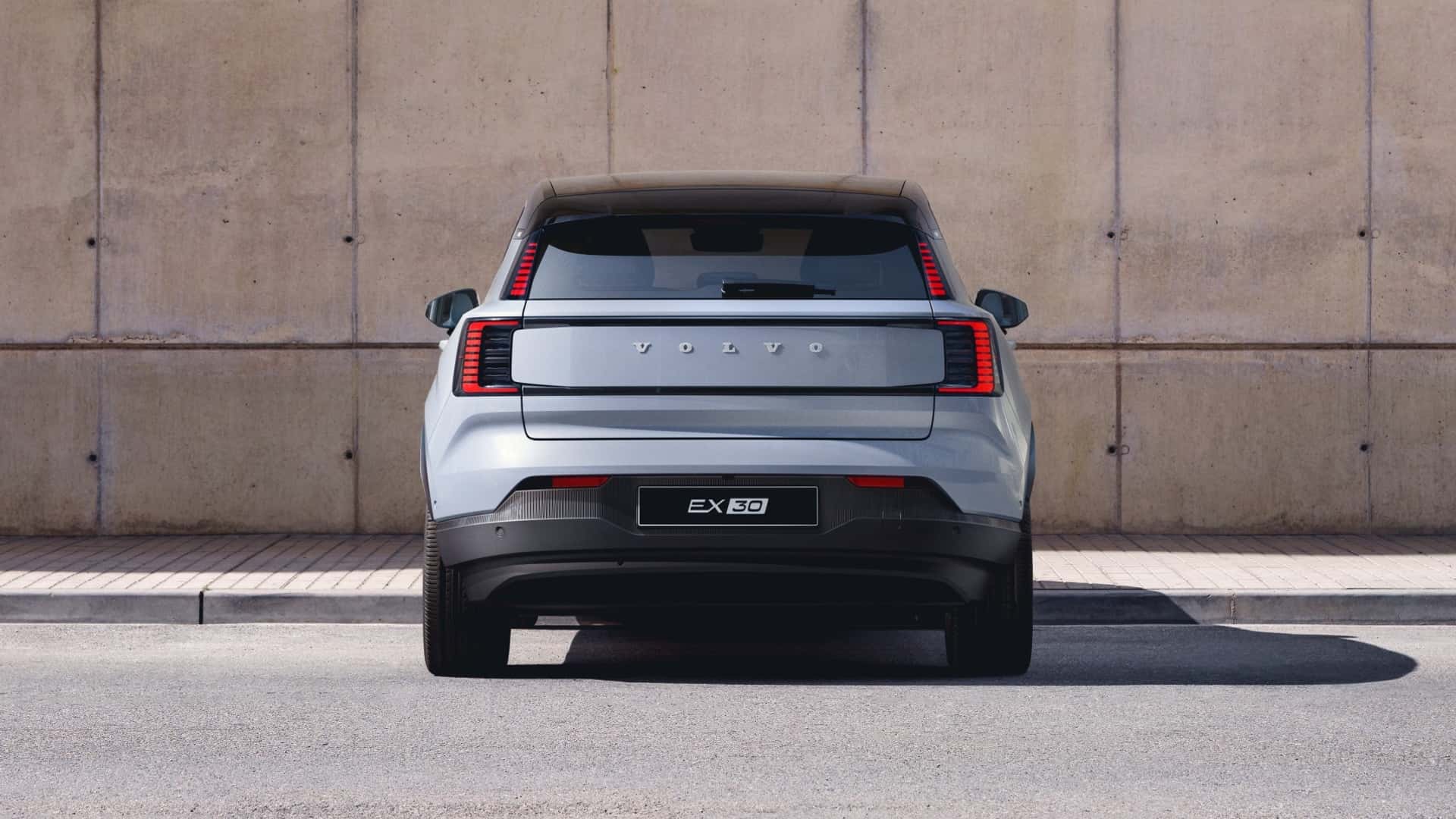 مقارنة مبيعات السيارات الأوروبية في السعودية على مدار 7 أعوام مقارنة مبيعات السيارات الأوروبية في السعودية على مدار 7 أعوام 2