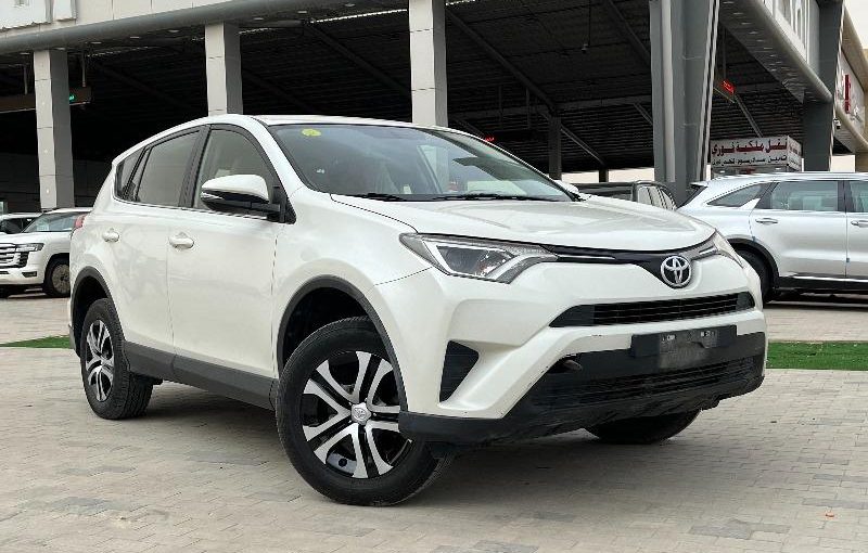 سعر تويوتا راف فور 2018 للبيع في سوق السيارات المستعملة بالسعودية سعر تويوتا راف فور 2018 للبيع في سوق السيارات المستعملة بالسعودية 6