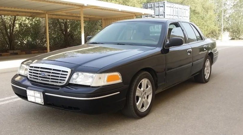 كم سعر فورد كراون فكتوريا 2010 الكلاسيكية الأمريكية وأين تجدها في السعودية؟ كم سعر فورد كراون فكتوريا 2010 الكلاسيكية الأمريكية وأين تجدها في السعودية؟ 3