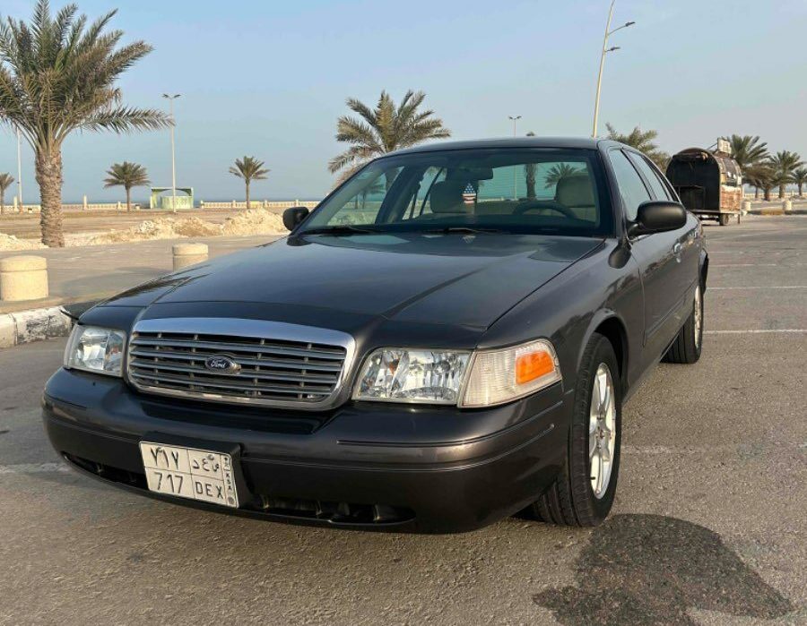 كم سعر فورد كراون فكتوريا 2010 الكلاسيكية الأمريكية وأين تجدها في السعودية؟ كم سعر فورد كراون فكتوريا 2010 الكلاسيكية الأمريكية وأين تجدها في السعودية؟ 6