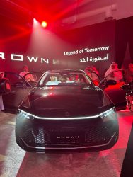 أسعار تويوتا كراون 2023 الجديدة كلياً في السعودية أسعار تويوتا كراون 2023 الجديدة كلياً في السعودية 12