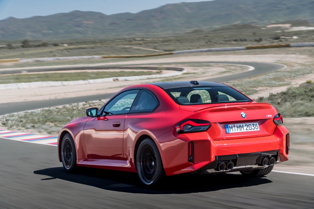 بي-ام-دبليو-m2-2023-المربع-نت-21