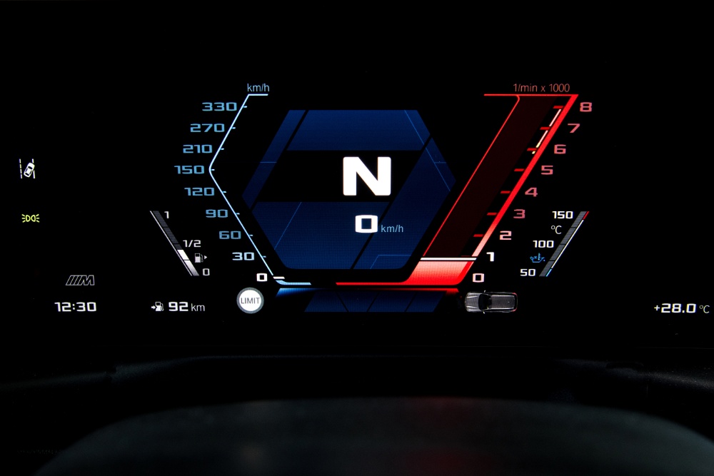 بي-ام-دبليو-m2-2023-المربع-نت-39