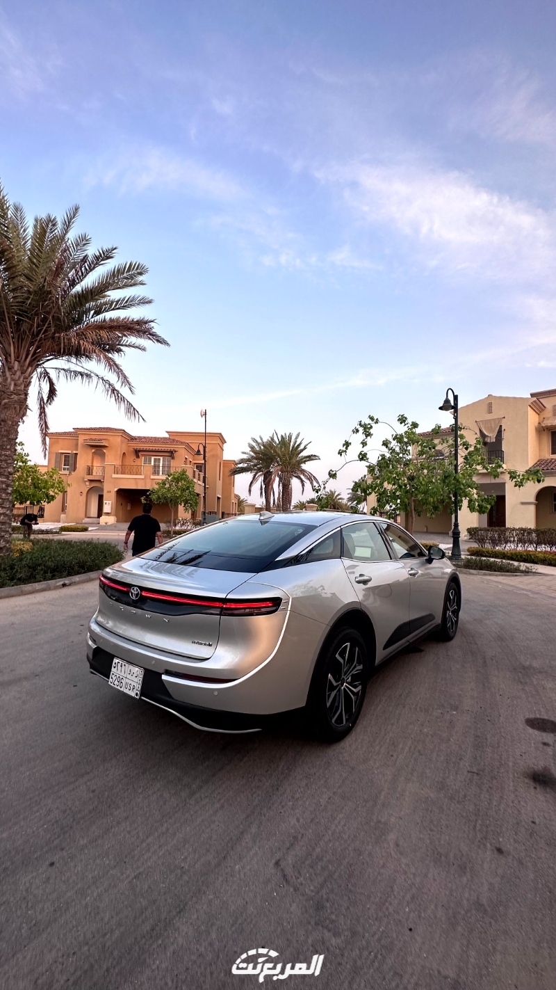 تويوتا-كراون-2023-المربع-نت-103