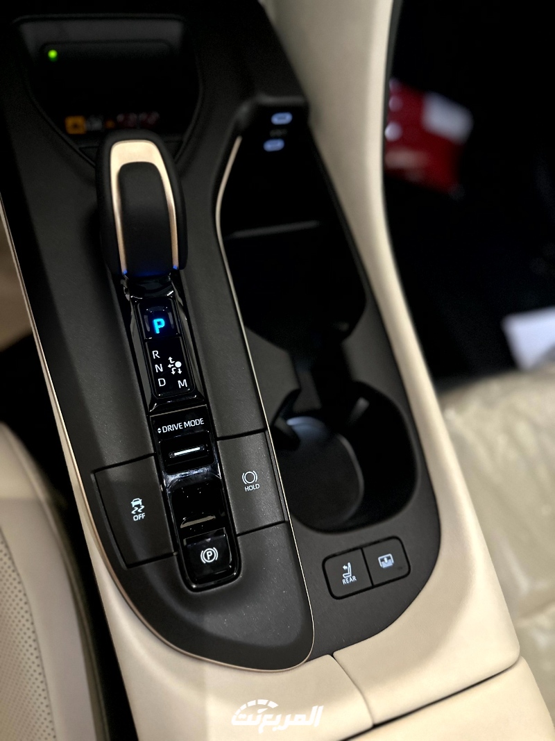 تويوتا-كراون-2023-المربع-نت-11