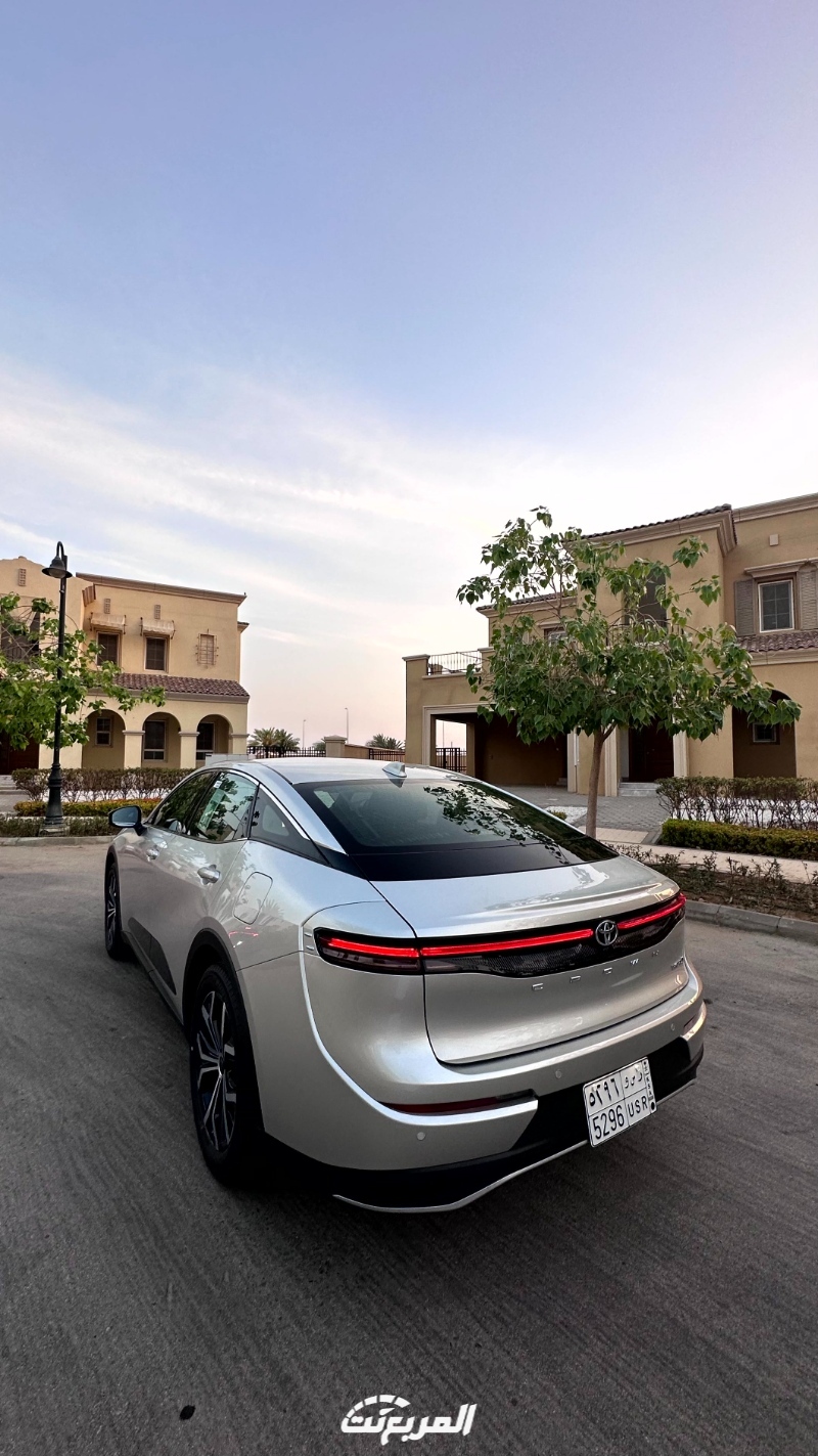 تويوتا-كراون-2023-المربع-نت-134