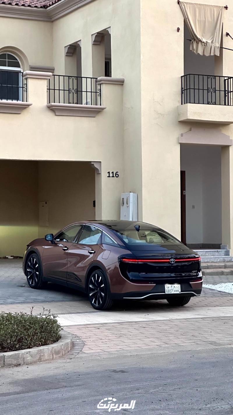 تويوتا-كراون-2023-المربع-نت-138