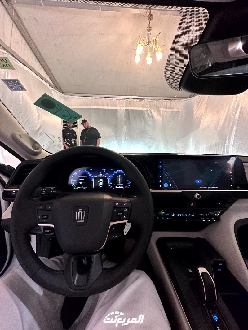 تويوتا-كراون-2023-المربع-نت-14