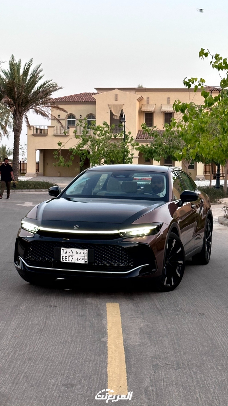 تويوتا-كراون-2023-المربع-نت-171